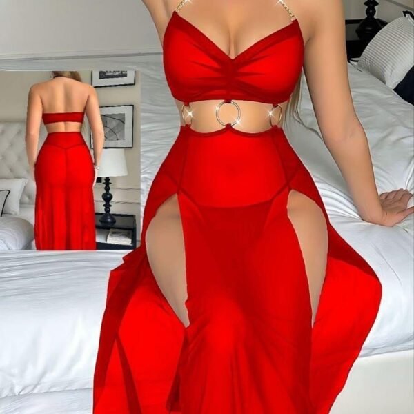 ‏Sultry Cut-Out Halter Maxi Dress with Gold Chain Detail