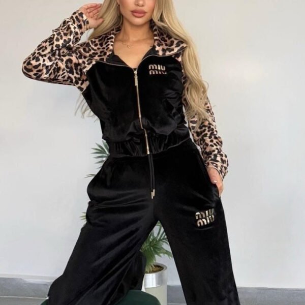 Luxury Velvet Leopard Print Tracksuit Set - Two-Piece Lounge & Sportswear