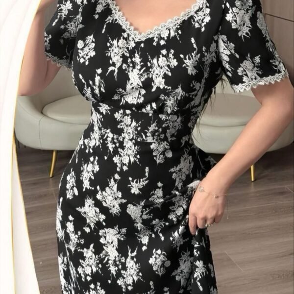 Vintage Floral Lace-Trim Midi Dress