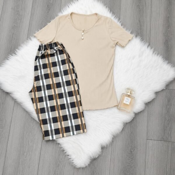 Chic Plaid & Ribbed Two-Piece Loungewear Set